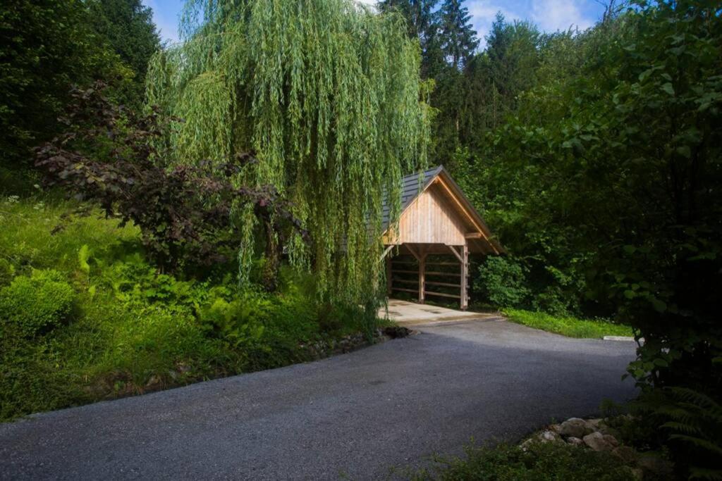Cottage In The Woods - Lake Bohinj Exteriör bild